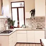 Colonne N° 15 Appartement *
