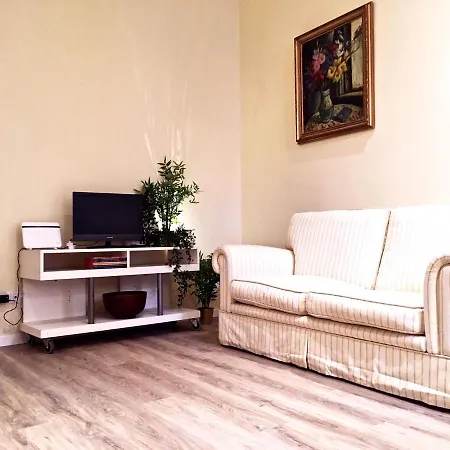 Colonne N° 15 Apartment Parma