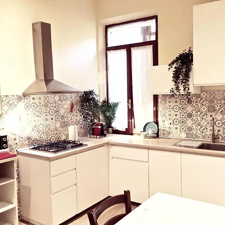 Colonne N° 15 Appartement *