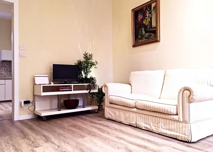 Colonne N° 15 Apartament Parma