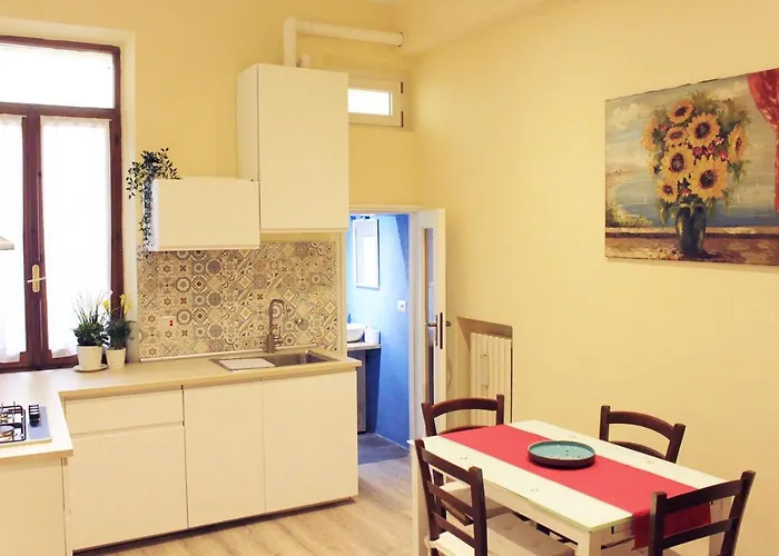 Colonne N° 15 Apartament Parma